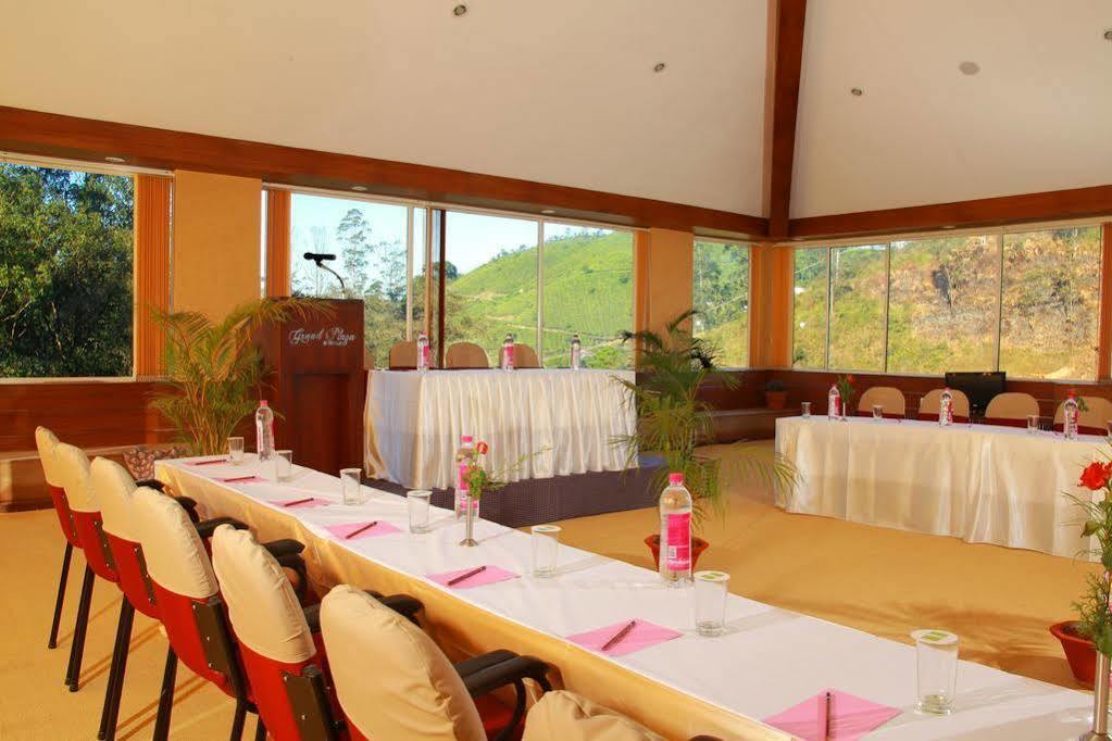 Grand Plaza Hotel Munnar Esterno foto