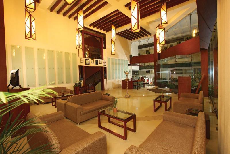 Grand Plaza Hotel Munnar Esterno foto